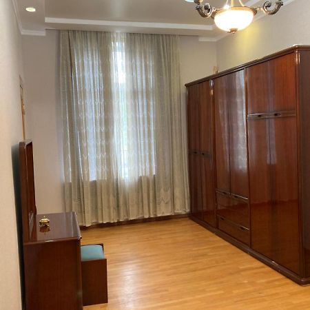 Апартаменти House Nag Кутаїсі Екстер'єр фото